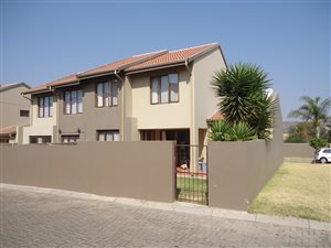 3 Bed Townhouse in Radiokop
