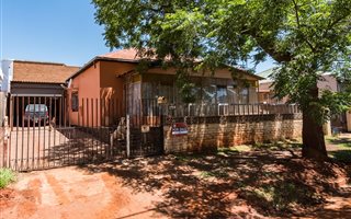 3 Bedroom House in Westdene