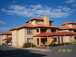 2 Bed Apartment in Crystal Park