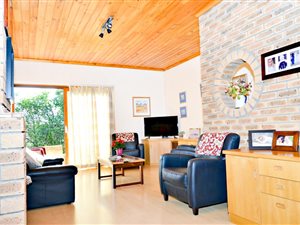 4 Bed House in Door de Kraal