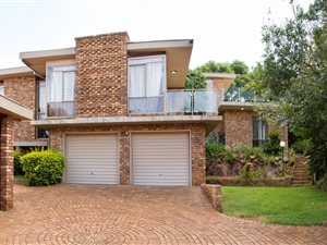 5 Bed House in Waterkloof Glen