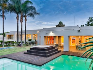 8 Bed House in Atholl