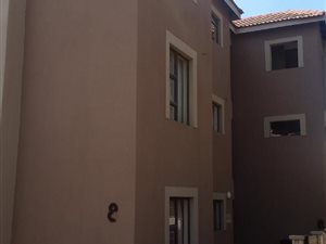 2 Bed Apartment in Vanderbijlpark SE