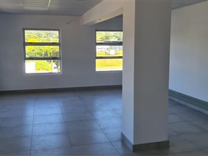 120 m² Commercial space in Chatsworth Central