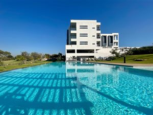 2 Bed Apartment in Steyn City
