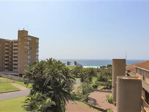 3 Bed Apartment in Scottburgh Central