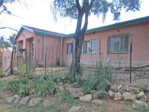 4 Bedroom House in Dewetsdorp