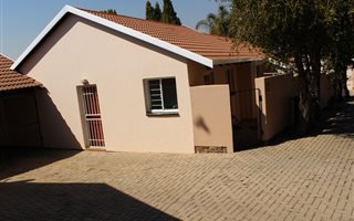 2 Bedroom Simplex in Northwold