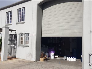 367 m² Industrial space in Airport Industria