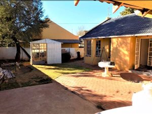 3 Bed House in Whiteridge