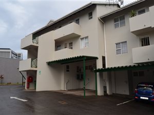 2 Bed Apartment in Sunningdale