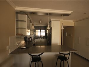 2 Bed Apartment in Baileys Muckleneuk