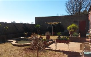 8.6 ha Farm in Carletonville