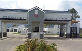 2 Bedroom House in Klein Parys