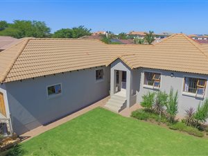 4 Bed House in Greenstone Hill
