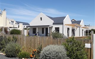 3 Bedroom House in Kommetjie