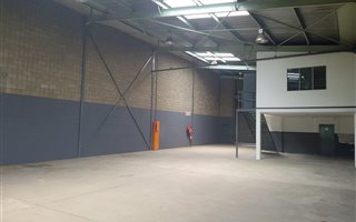 394 m² Industrial space in Wadeville