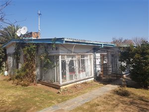 4 Bed House in Panorama