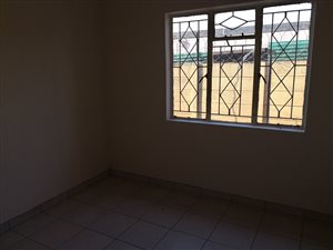 2 Bedroom House in Lenasia