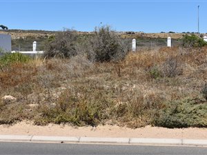 549 m² Land available in Blue Lagoon