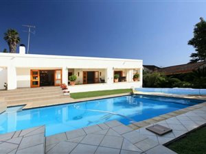 3 Bed House in The Gardens