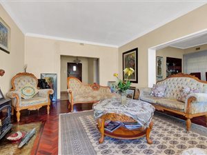 4 Bed House in Elton Hill