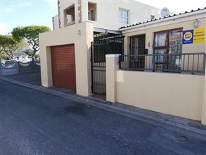 3 Bed House in Silvertown