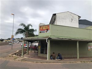 120 m² Commercial space in Park Hill