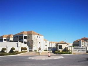 1 Bedroom Apartment in Vredekloof