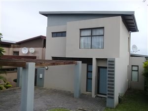 3 Bed Apartment in Palm Lakes Estate