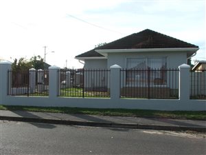 5 Bed House in Oakdale