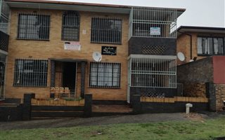 2 Bedroom Flat in Jeppestown