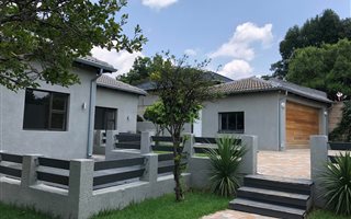 5 Bedroom House in Orchards