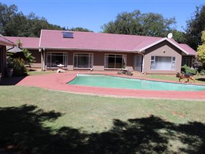 3 Bed House in Three Rivers East