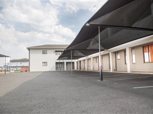 2 Bedroom Apartment in Veld En Vlei