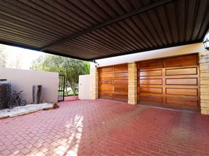4 Bed House in Bedfordview