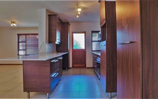 3 Bedroom Townhouse in Candlewoods Estate