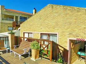 2 Bed Apartment in Hartenbos Heuwels