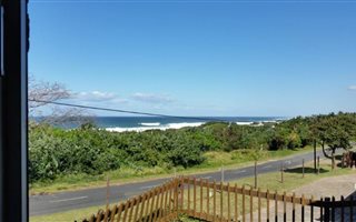 2 Bedroom Townhouse in Pumula