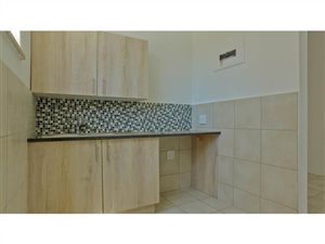 2 Bed Apartment in Sunnyridge