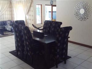 3 Bed House in Thatchfield