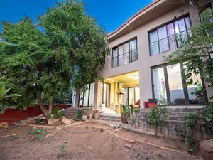 4 Bed House in Queenswood
