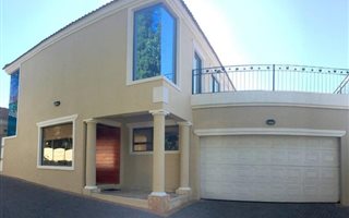 5 Bedroom House in Glenhazel