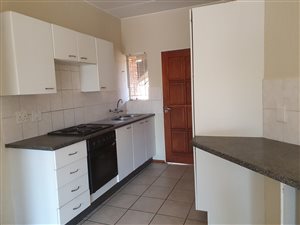 2 Bed Apartment in Wilgeheuwel