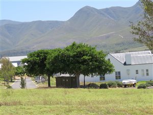 740 m² Land available in Stanford