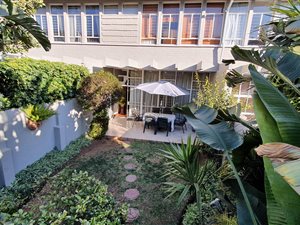 3 Bed Duplex in Winston Ridge
