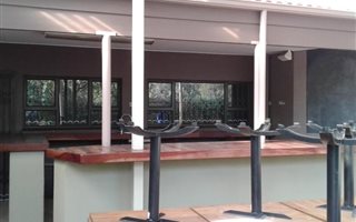 54 m² Commercial space in Raslouw