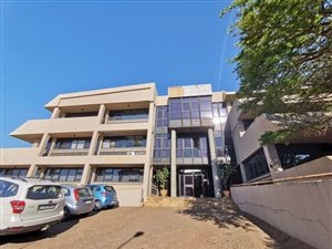 1350 m² Office Space in Auckland Park
