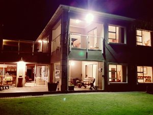787 m² Hotel in Groot Brakrivier