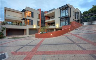 3 Bedroom Apartment in Abbotsford
